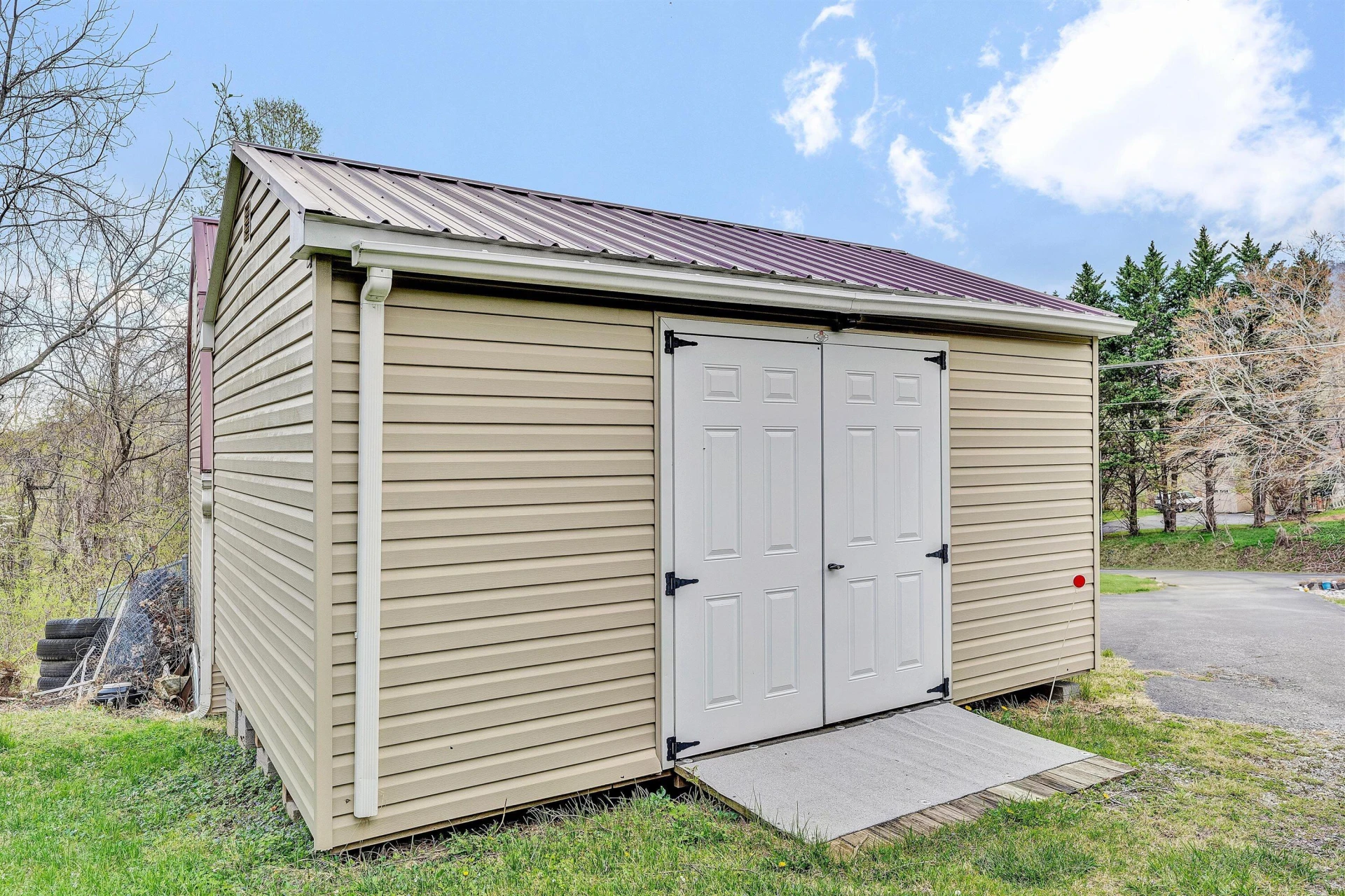 8173 Bent Mountain RD - Photo 28