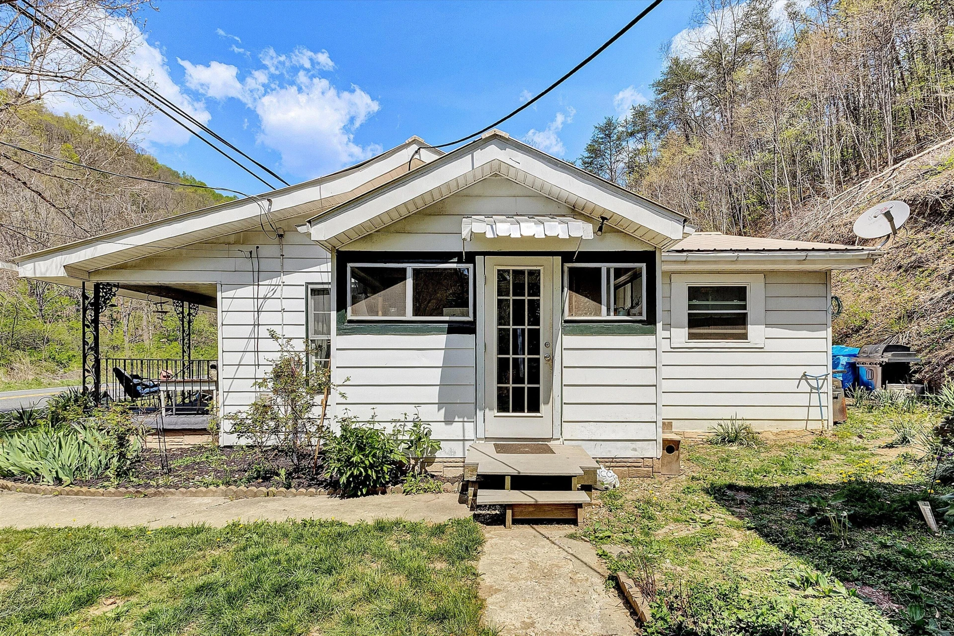 5215 Kanawha TRL - Photo 17