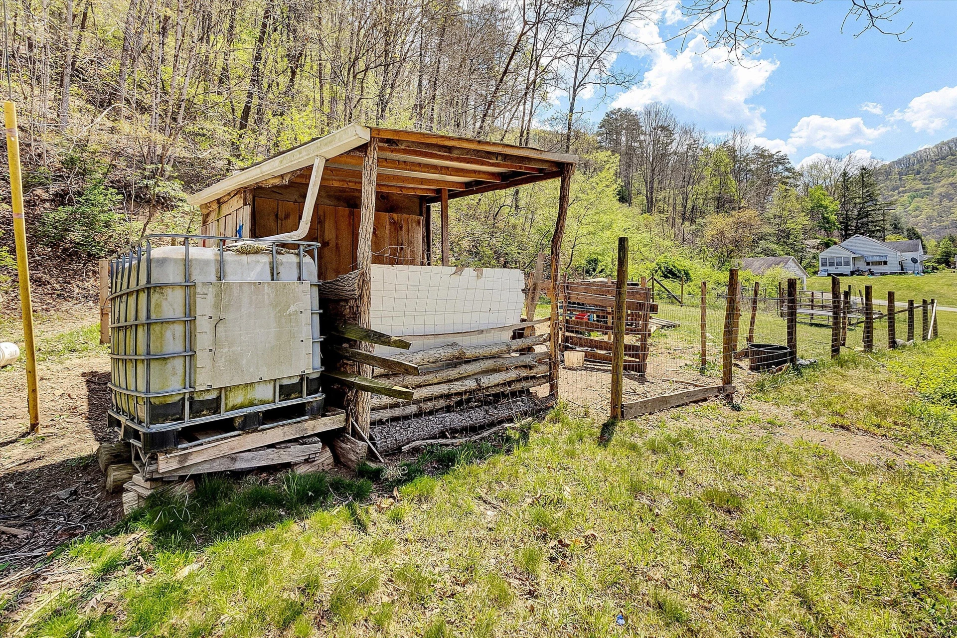 5215 Kanawha TRL - Photo 3