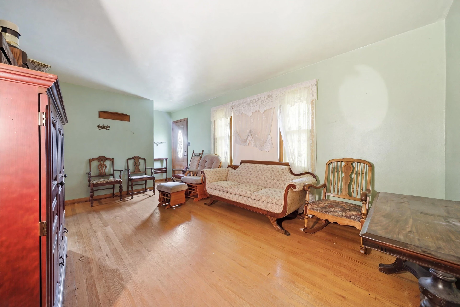 5011 Victoria ST - Photo 6