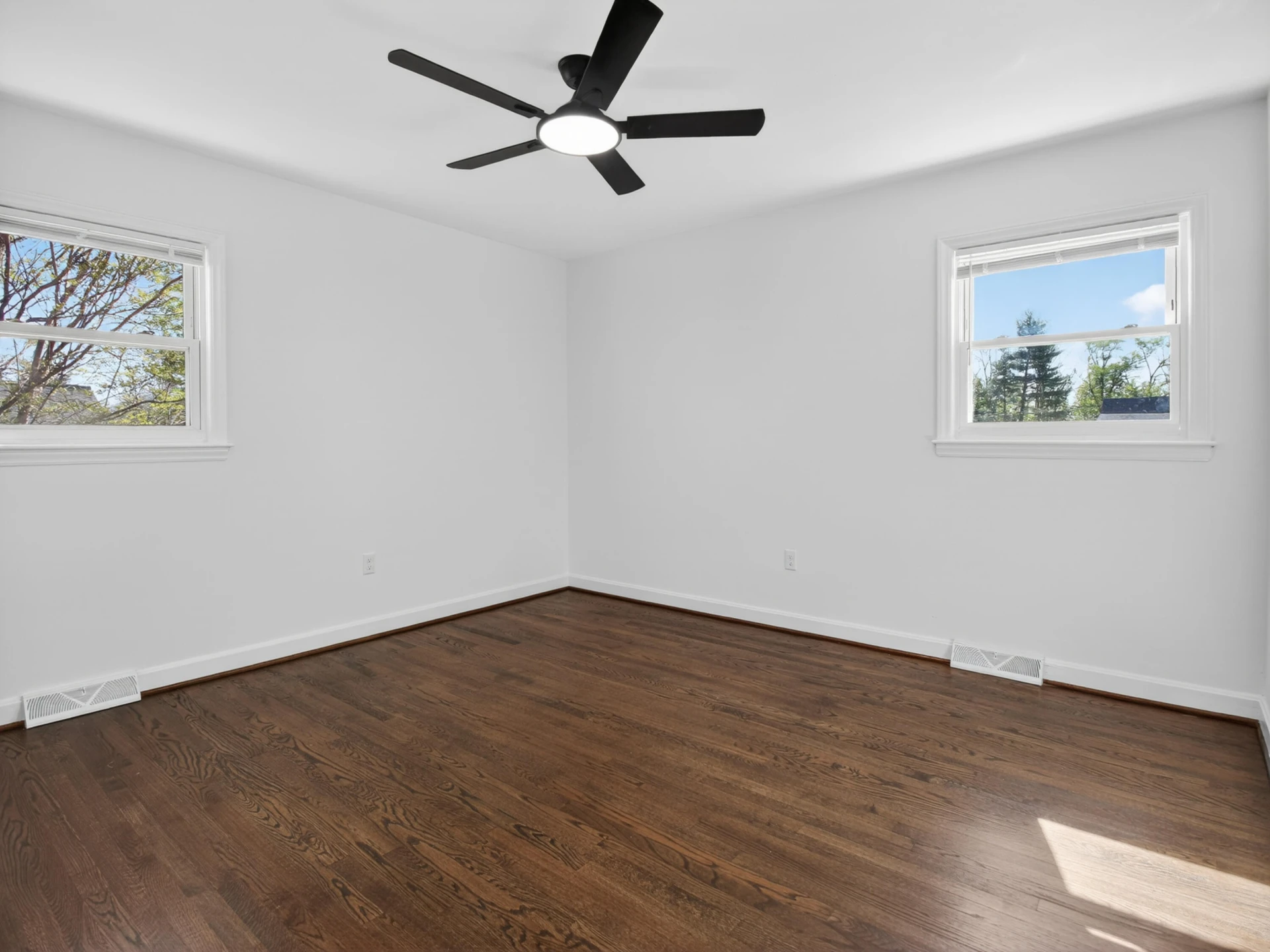 2001 Purcell AVE - Photo 13