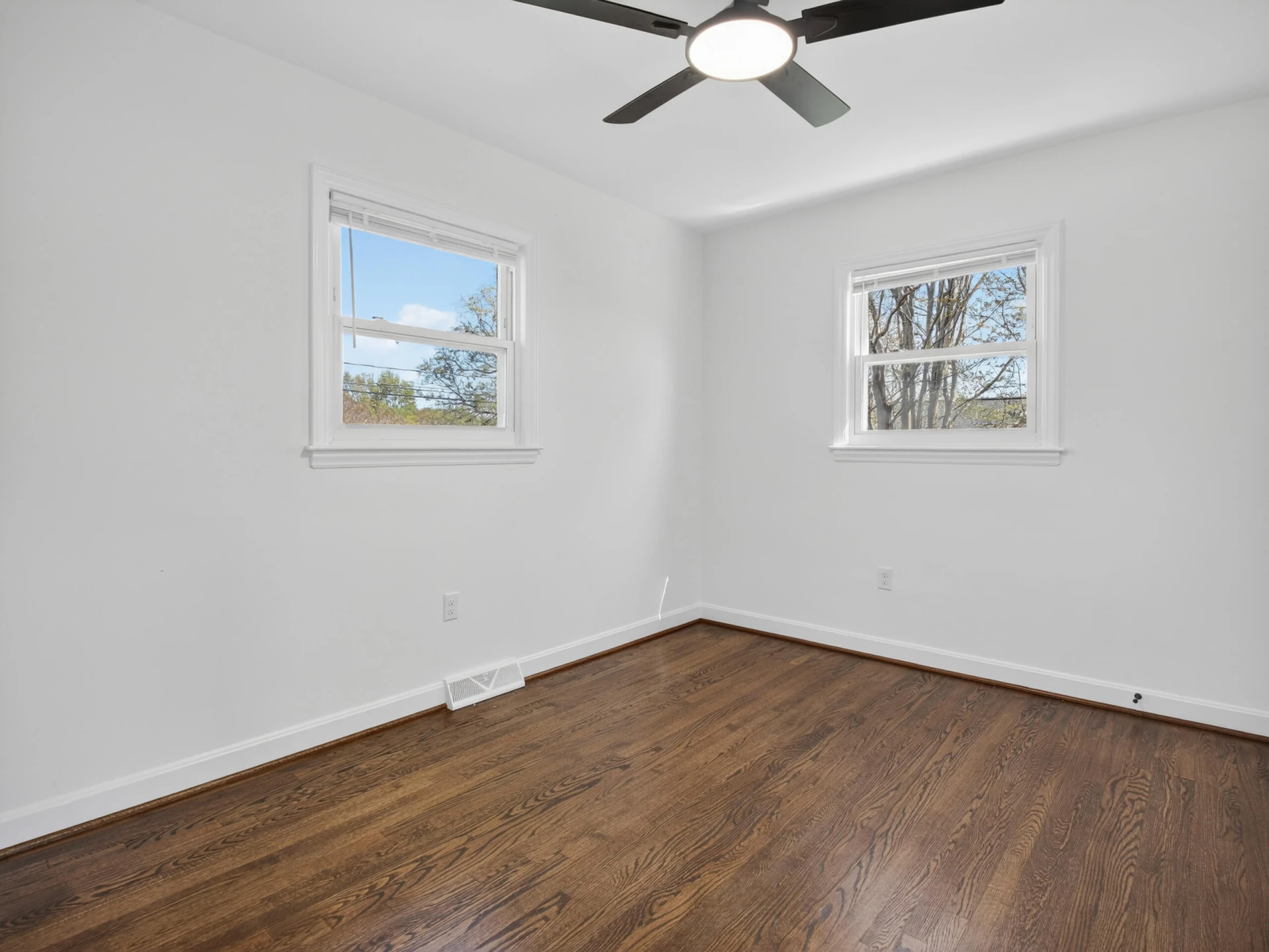 2001 Purcell AVE - Photo 15