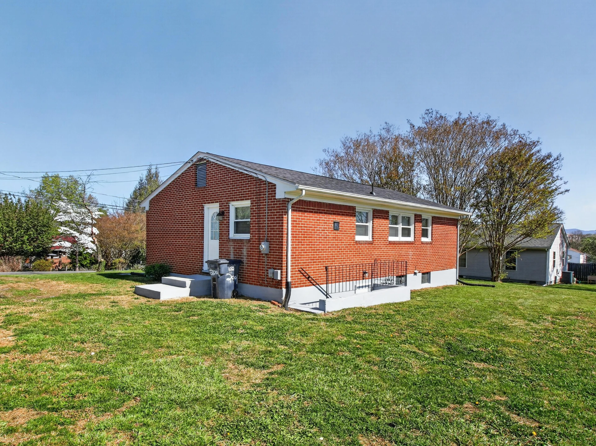 2001 Purcell AVE - Photo 25