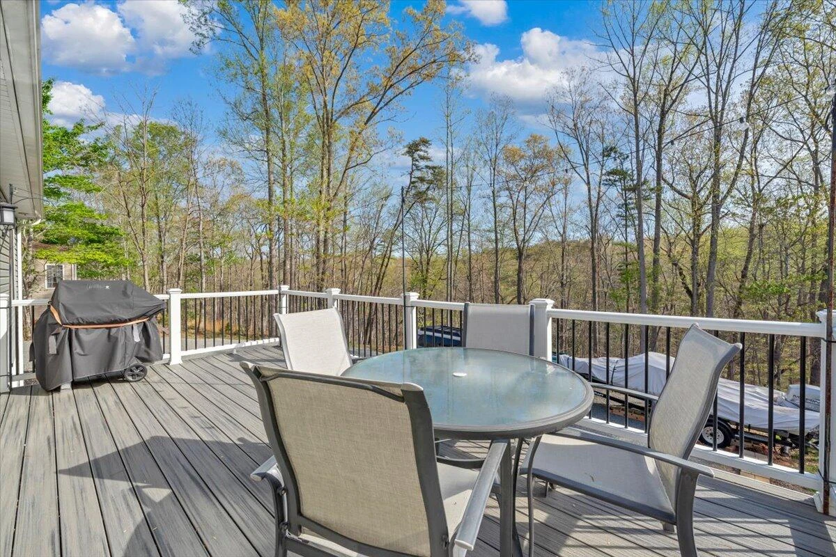 101 Charmwood CIR - Photo 18