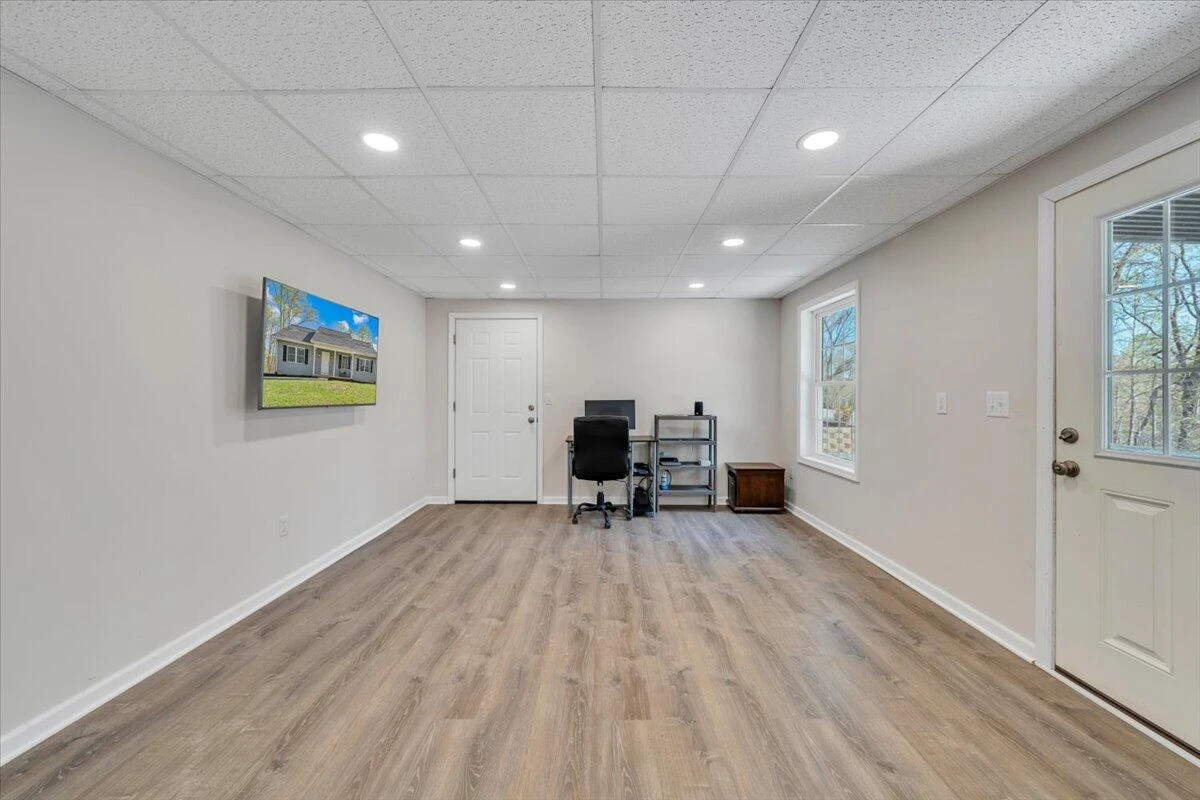 101 Charmwood CIR - Photo 21