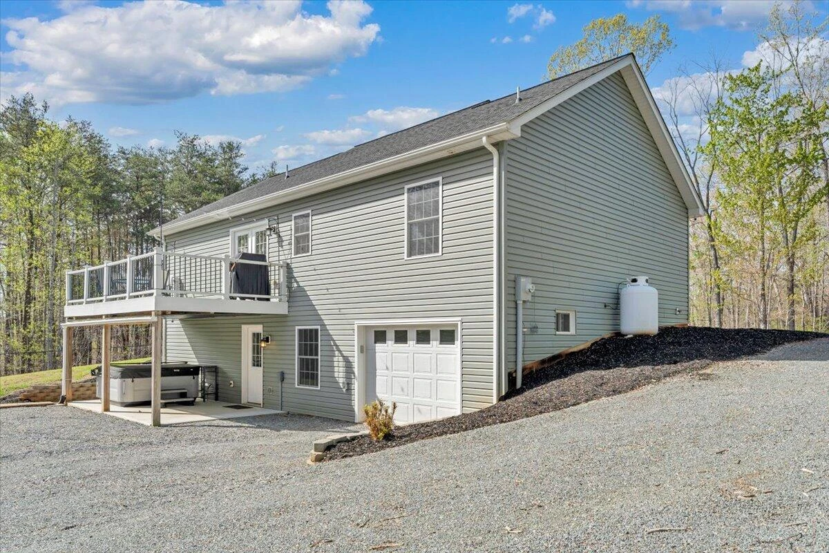 101 Charmwood CIR - Photo 28