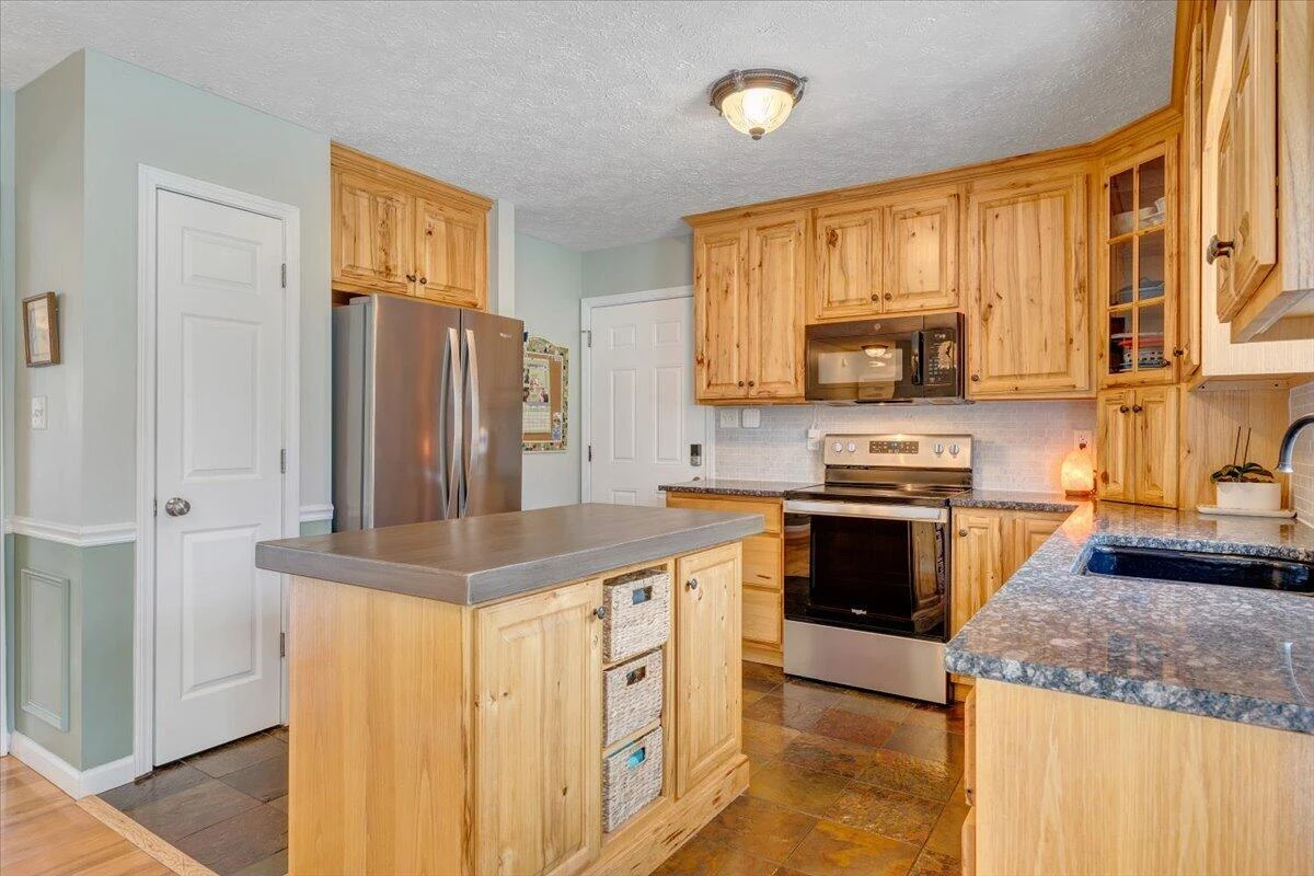 5323 Crossbow DR - Photo 17