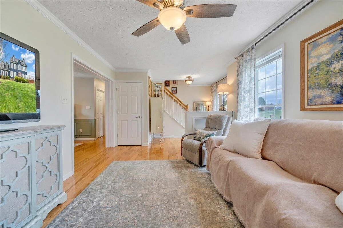 5323 Crossbow DR - Photo 12