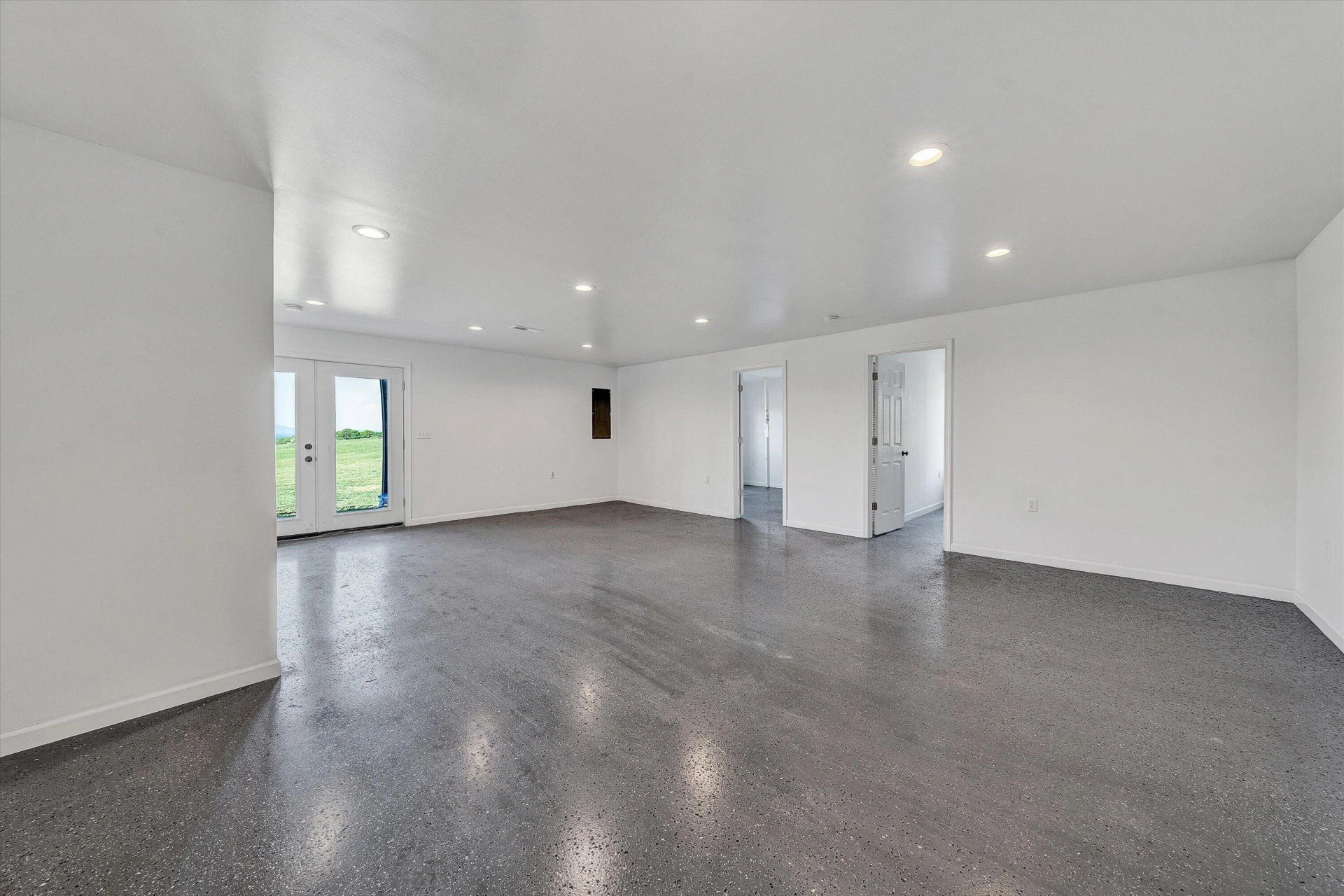 1147 Hickory Cove LN - Photo 25