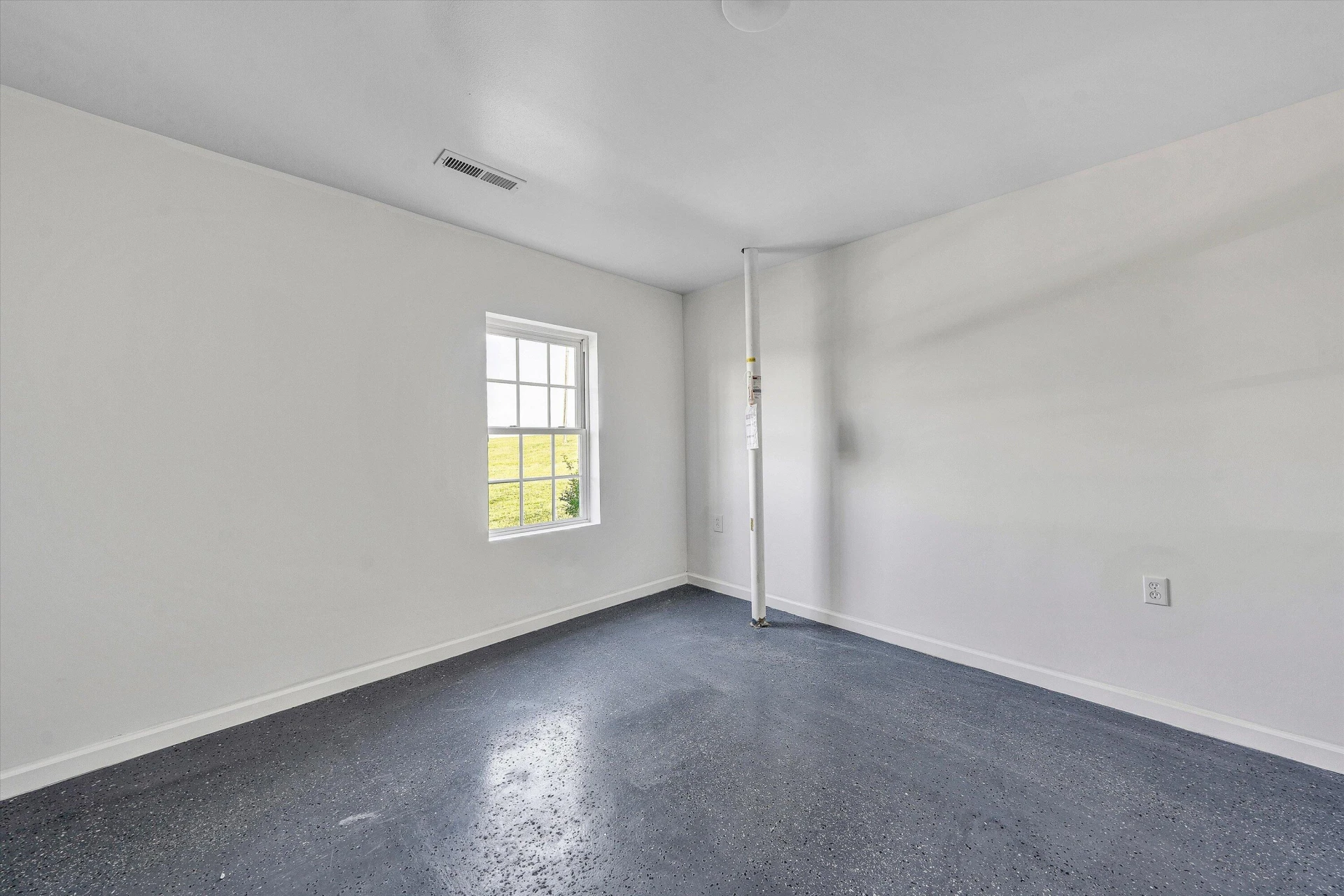 1147 Hickory Cove LN - Photo 29