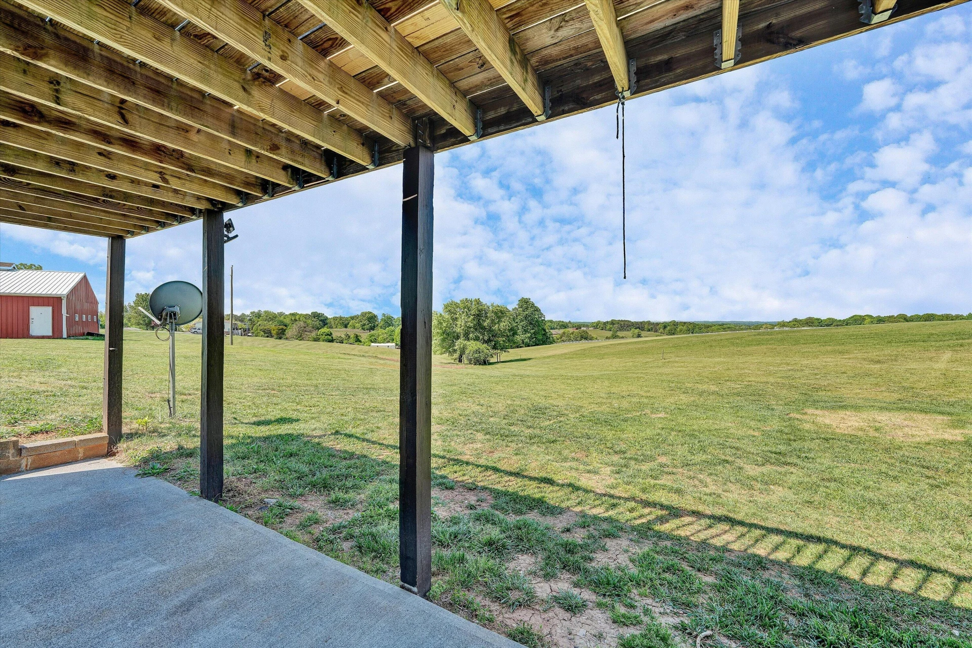 1147 Hickory Cove LN - Photo 33