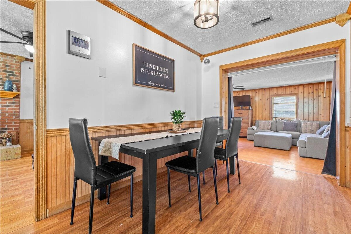 310 Overland DR - Photo 10
