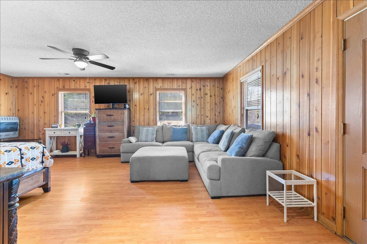 310 Overland DR - Photo 13