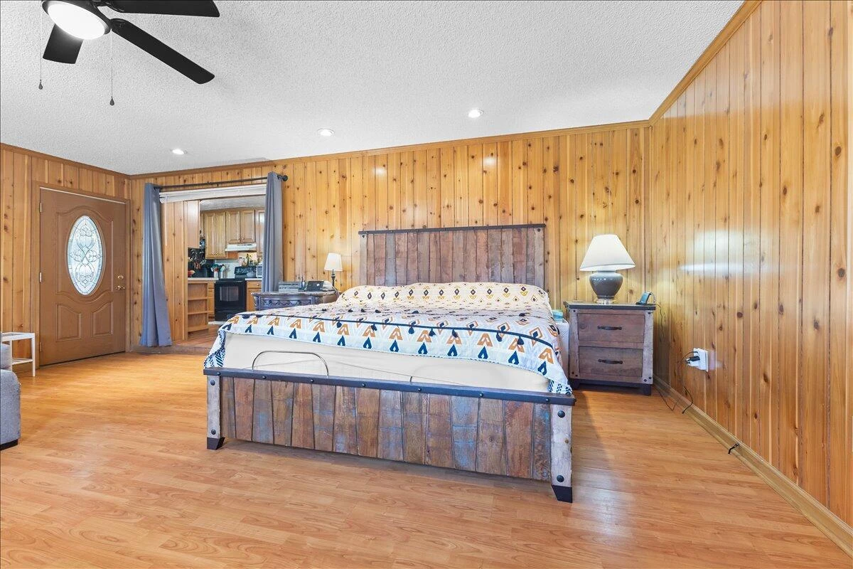 310 Overland DR - Photo 15