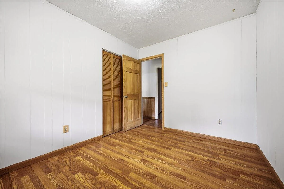 310 Overland DR - Photo 26