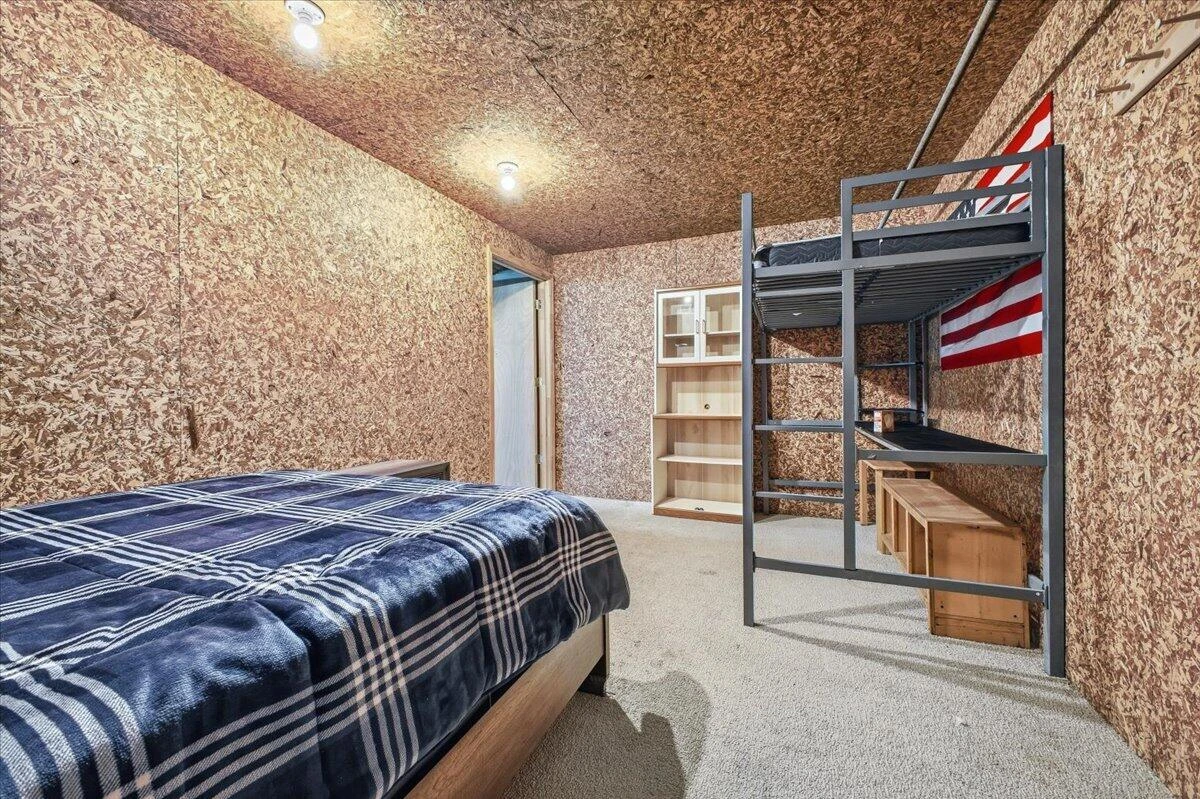 310 Overland DR - Photo 31