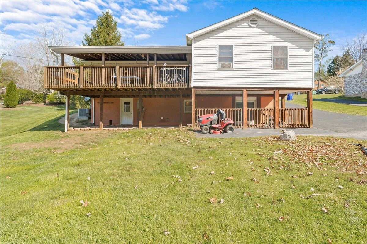 310 Overland DR - Photo 36