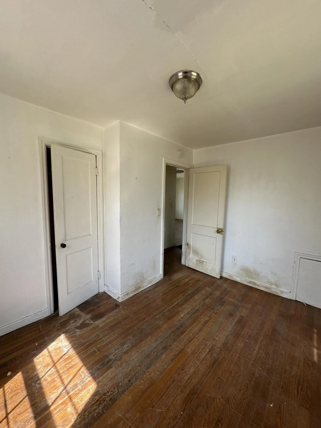 1315 Dudley ST - Photo 8