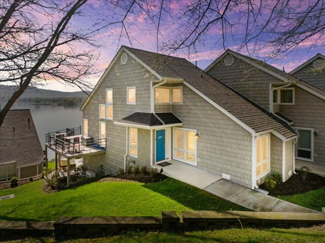 1206 Nature LN, Union Hall, VA, 24176