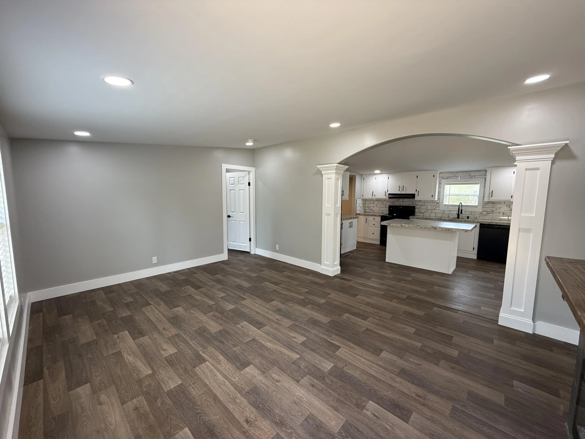 1176 Greenhill CT - Photo 6