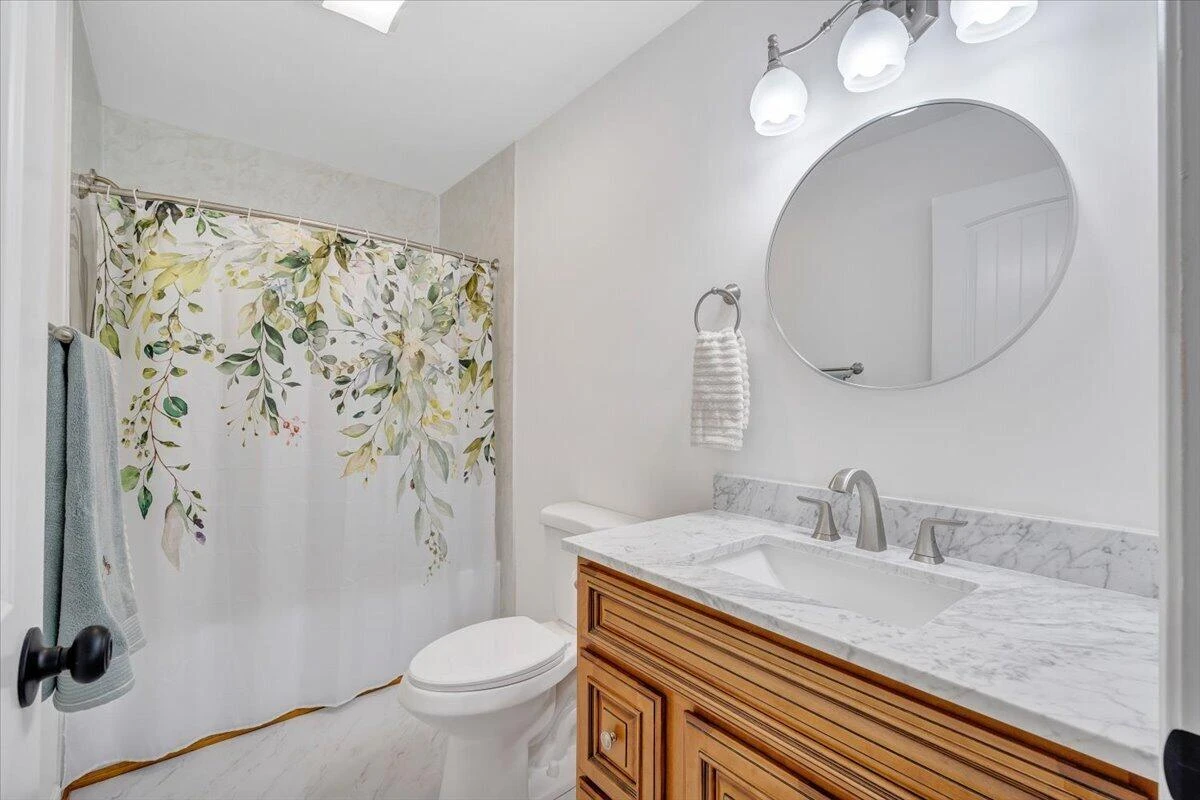 462 GILFORD RD - Photo 33