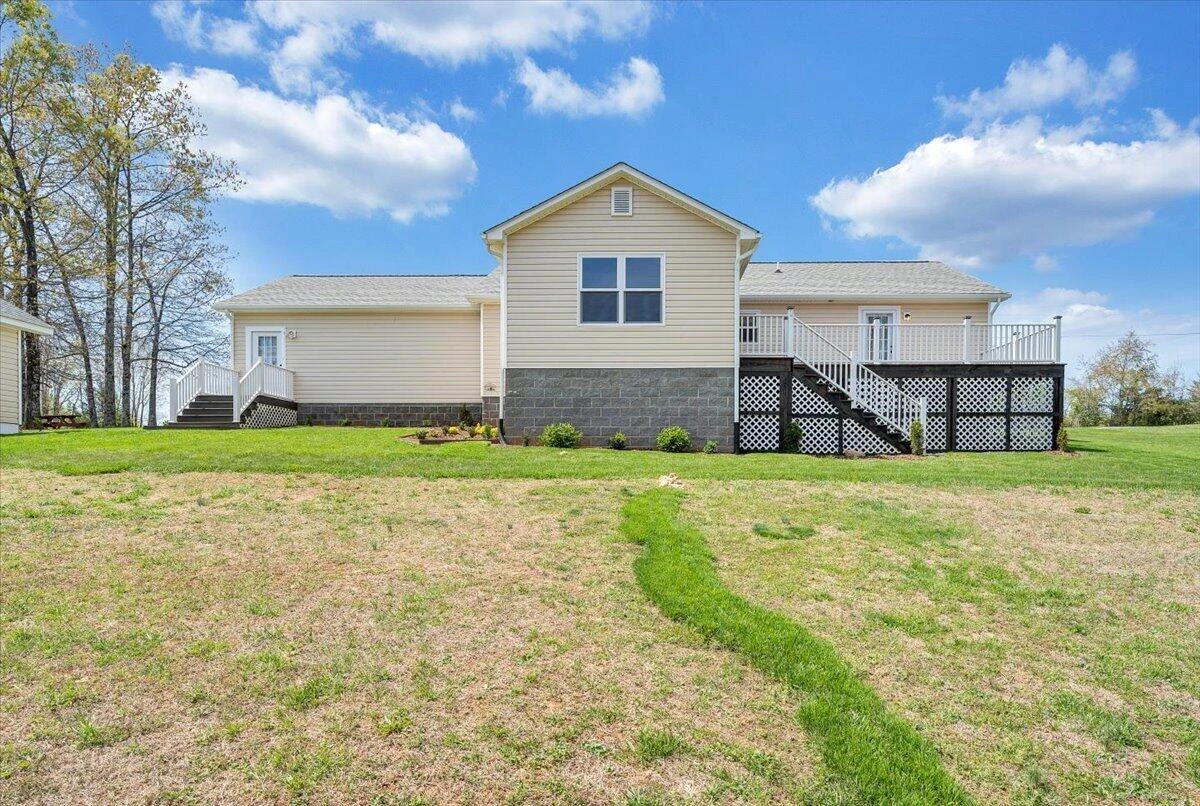 462 GILFORD RD - Photo 41