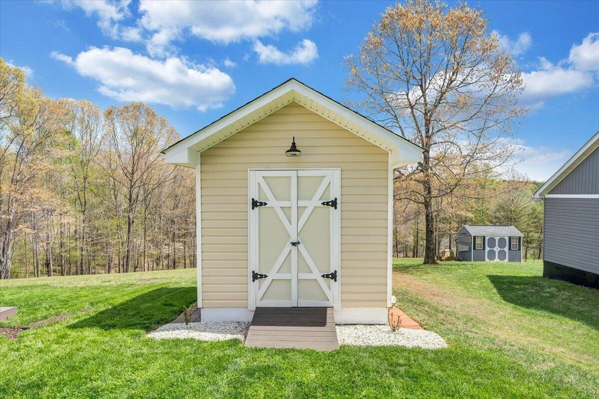 462 GILFORD RD - Photo 43