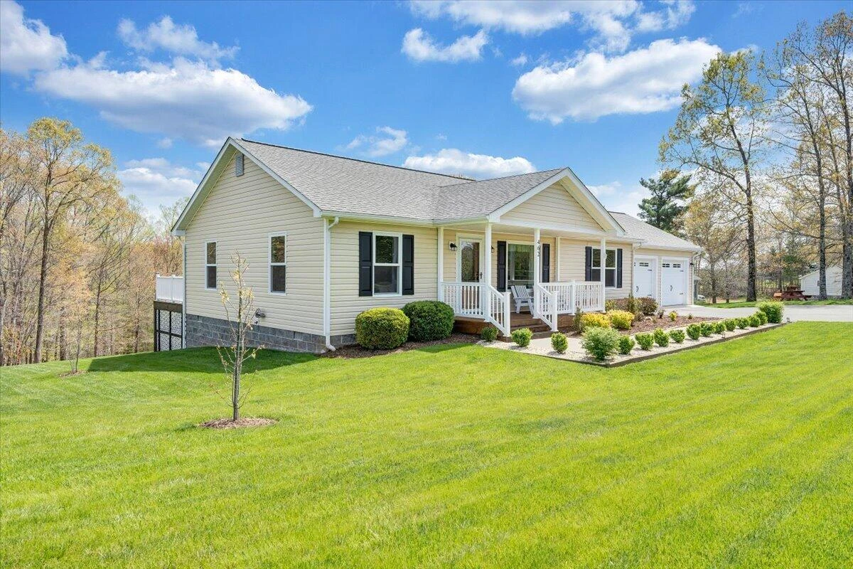 462 GILFORD RD - Photo 47