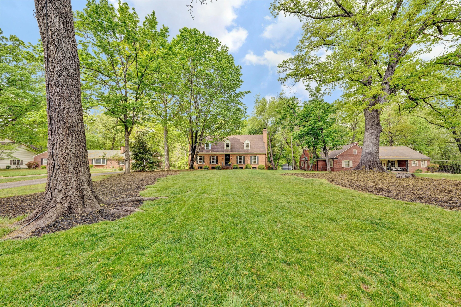 3925 Winding Way RD - Photo 8