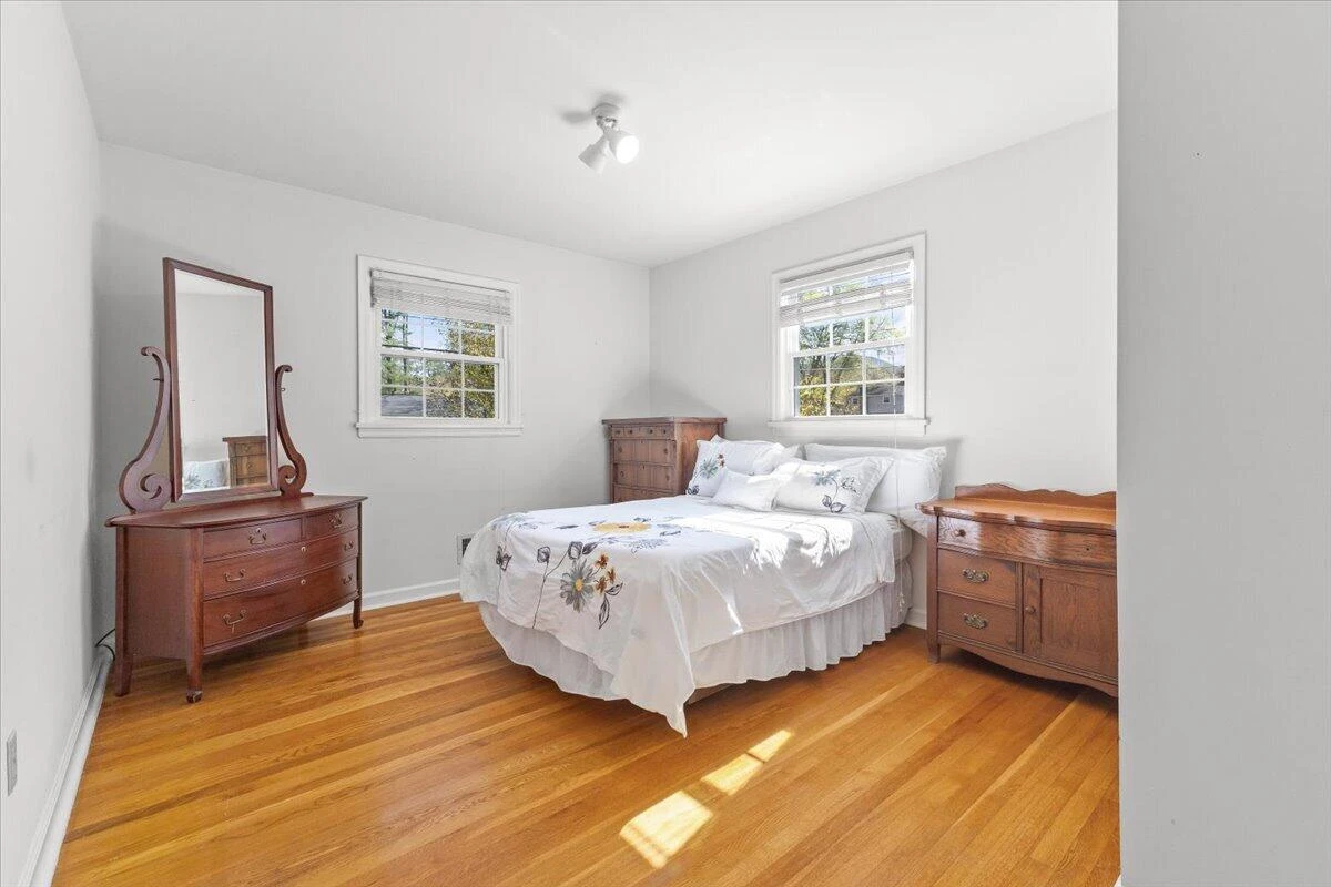 5019 Keithwood DR - Photo 11