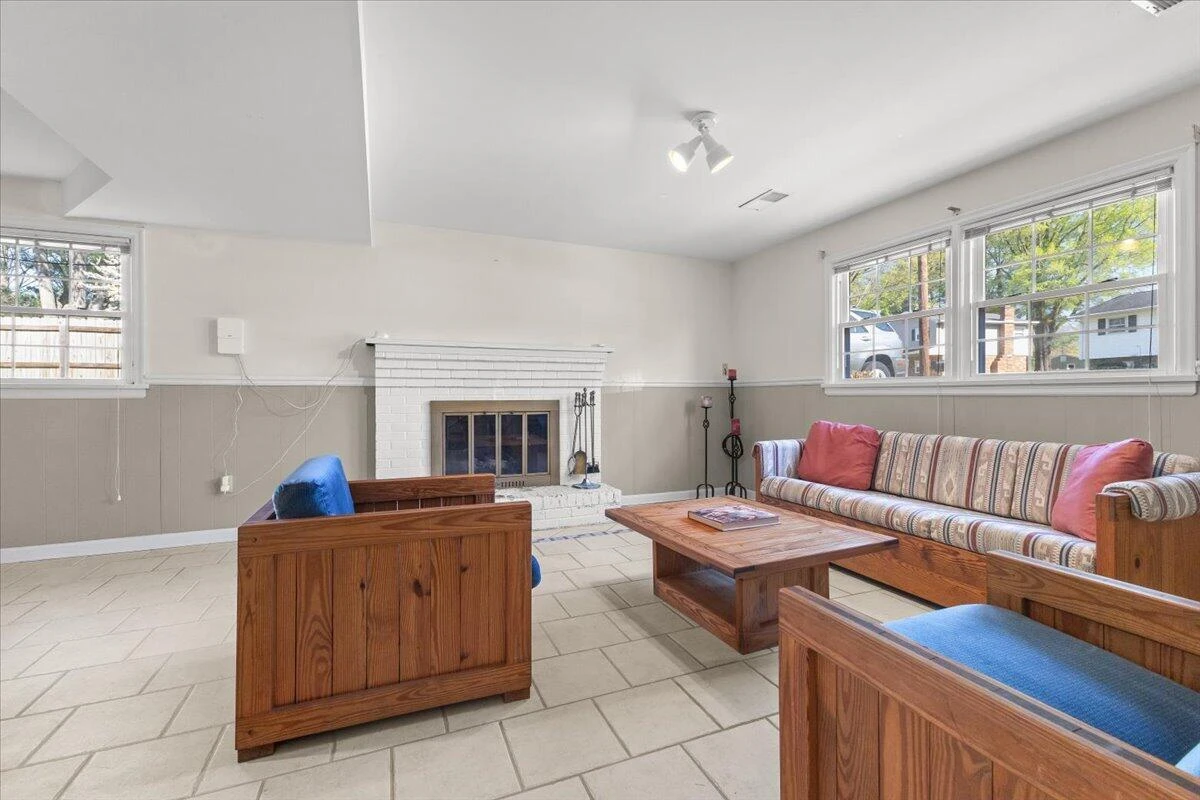 5019 Keithwood DR - Photo 13