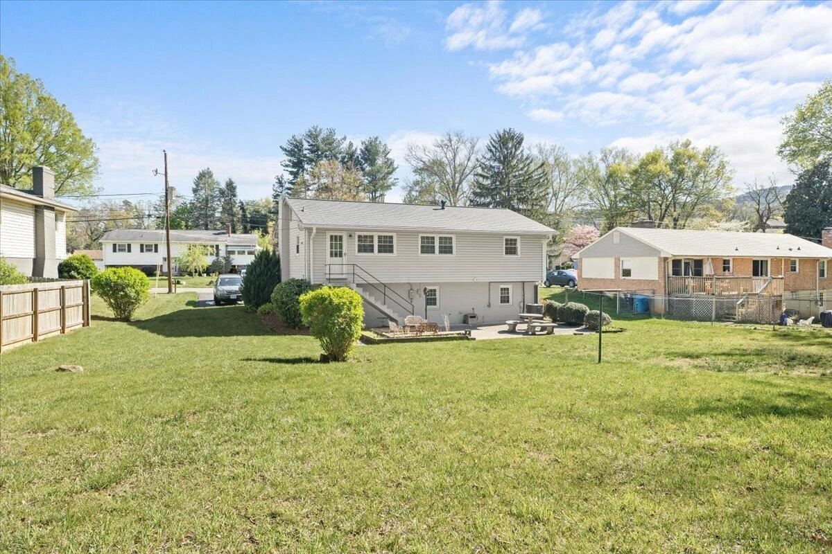 5019 Keithwood DR - Photo 22