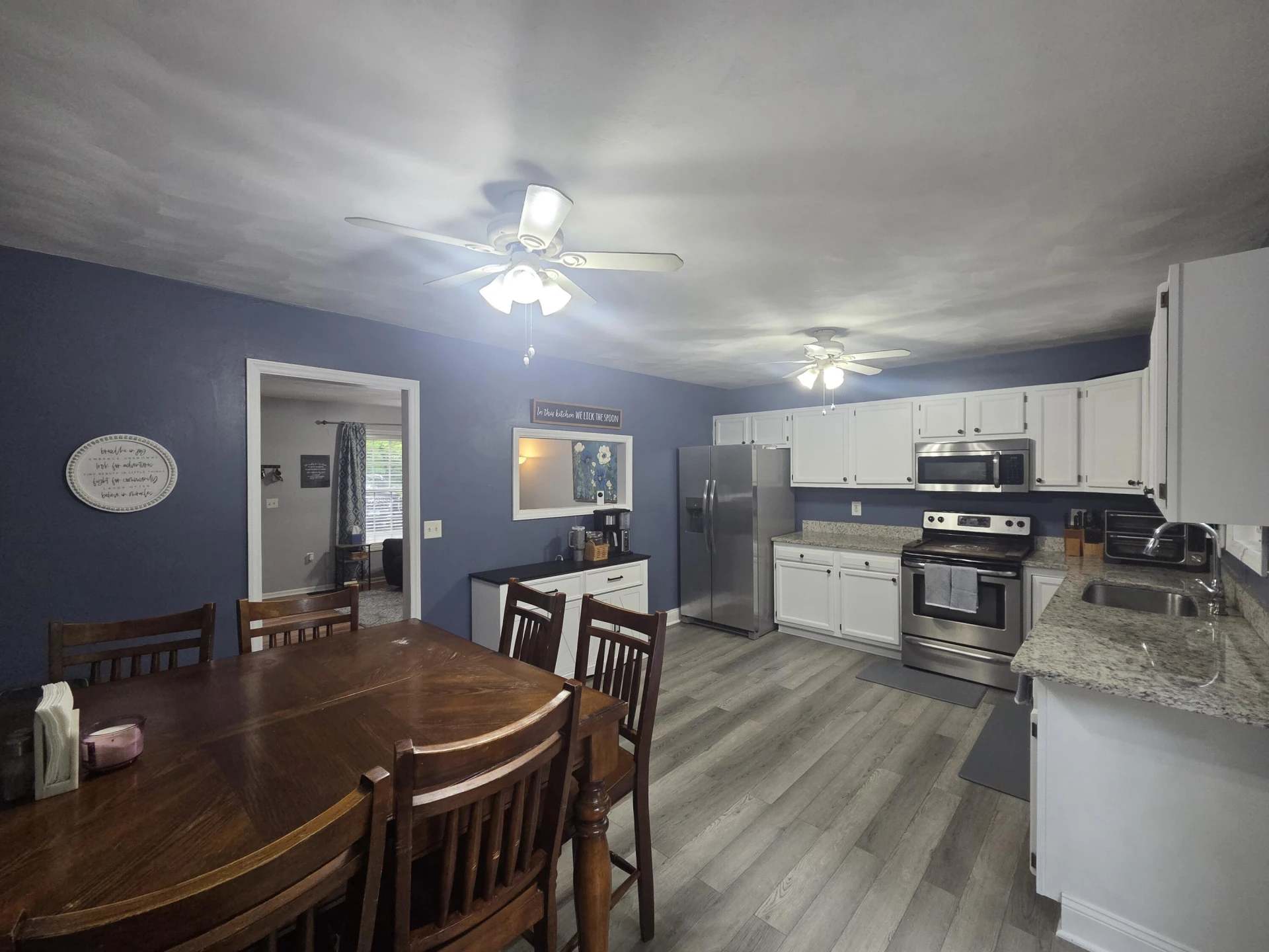 5075 Youngwood DR - Photo 10