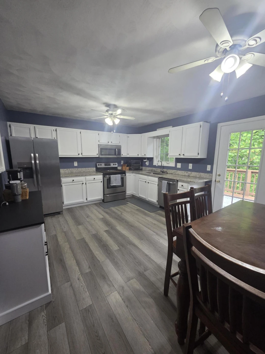 5075 Youngwood DR - Photo 8