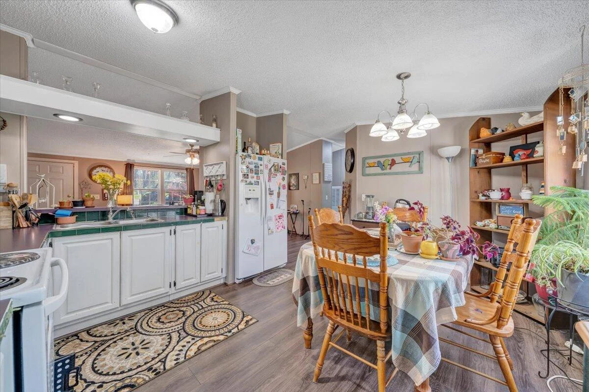 105 CHEROKEE LN - Photo 11