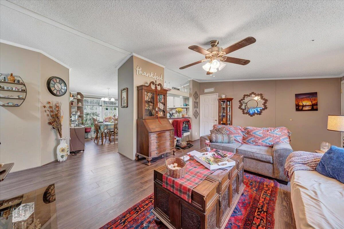 105 CHEROKEE LN - Photo 7