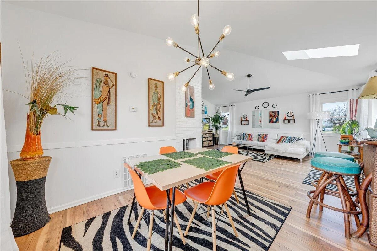2354 Berkley AVE - Photo 13
