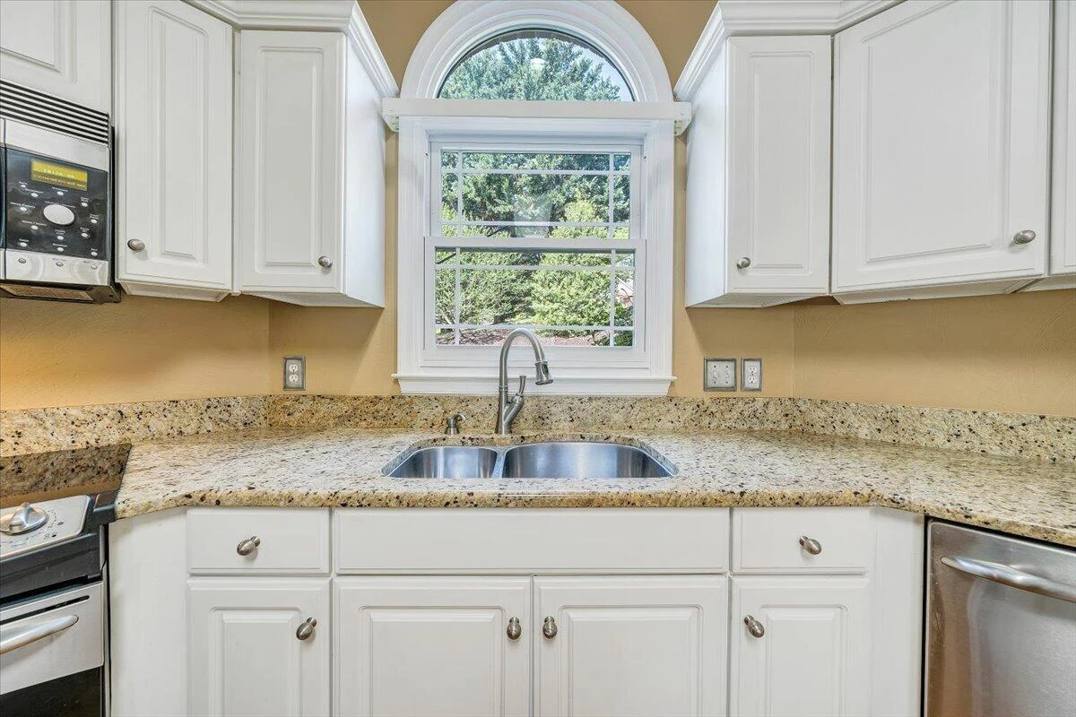 7706 Hollins Court CIR - Photo 24