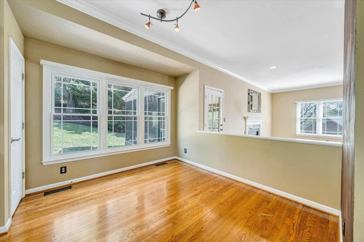 7706 Hollins Court CIR - Photo 26