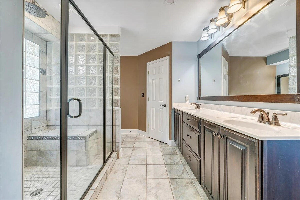 7706 Hollins Court CIR - Photo 40