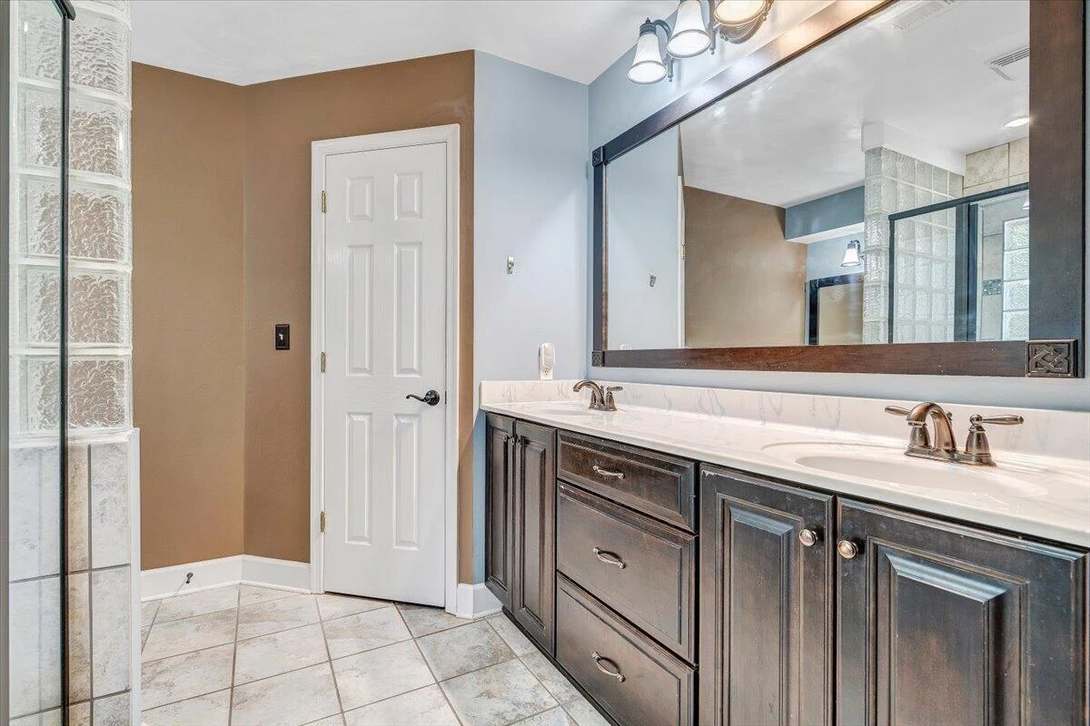 7706 Hollins Court CIR - Photo 41