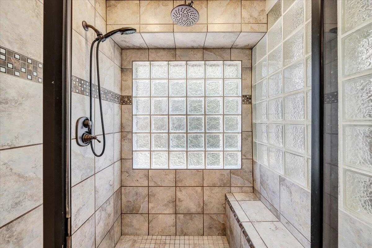 7706 Hollins Court CIR - Photo 43