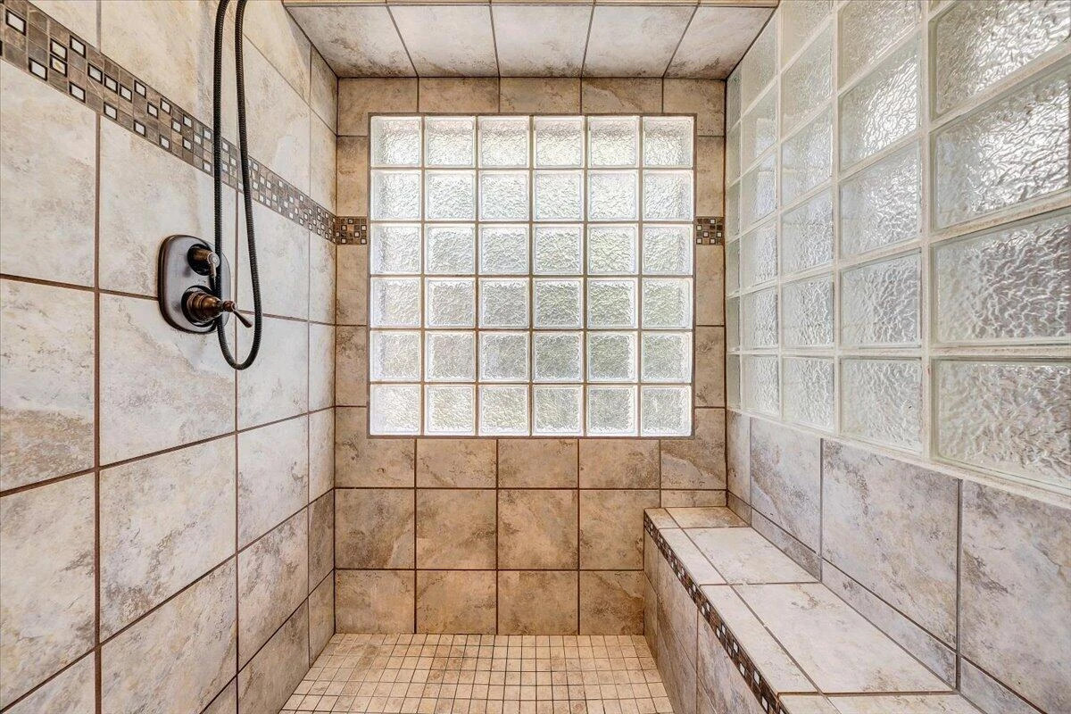 7706 Hollins Court CIR - Photo 44