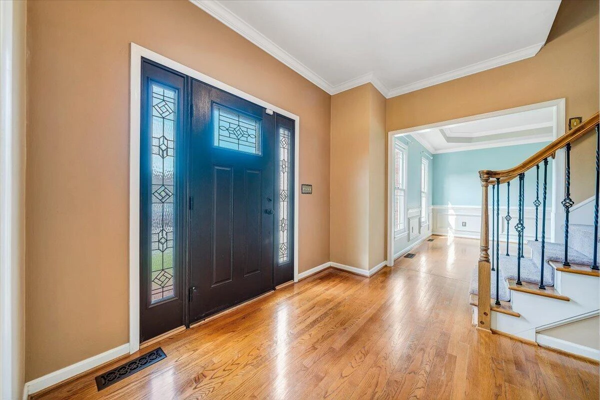 7706 Hollins Court CIR - Photo 6