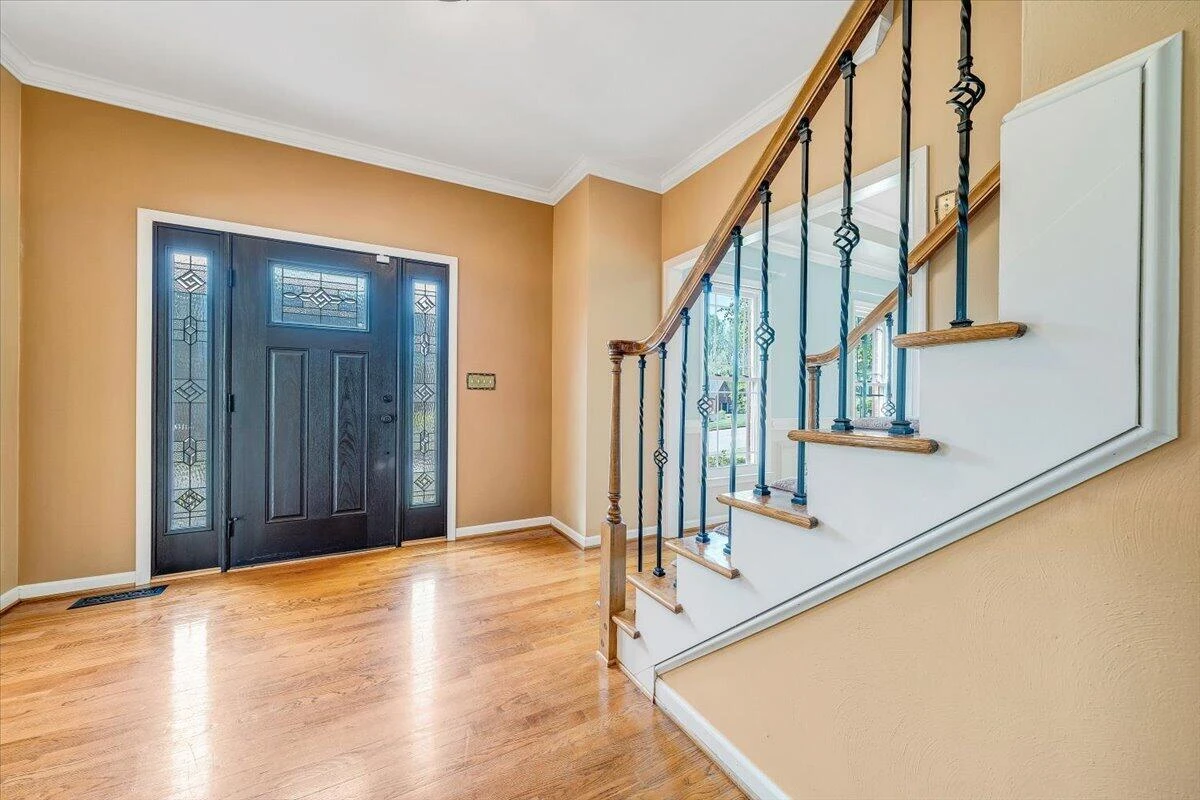 7706 Hollins Court CIR - Photo 7