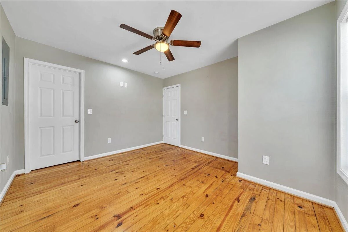 1423 Varnell AVE - Photo 23