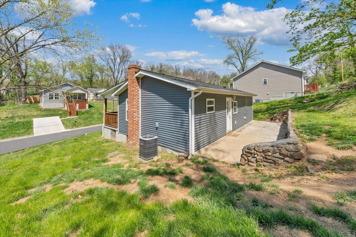 1423 Varnell AVE - Photo 31