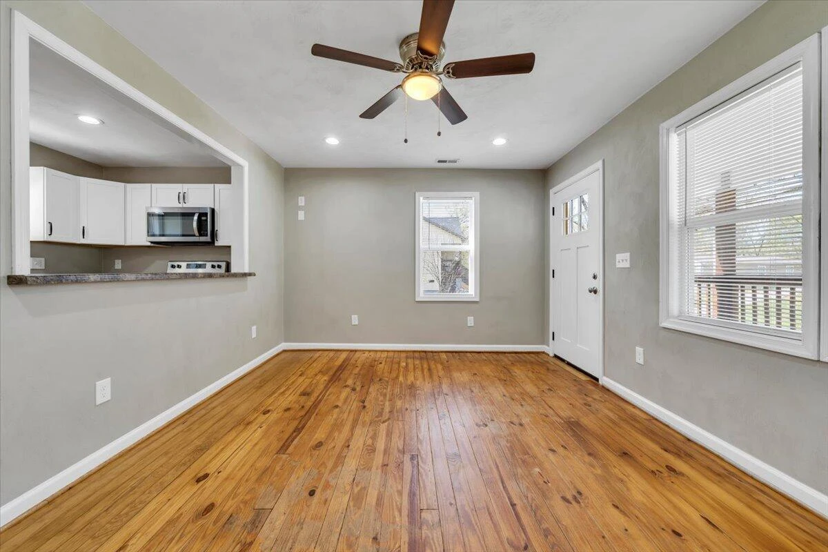 1423 Varnell AVE - Photo 6