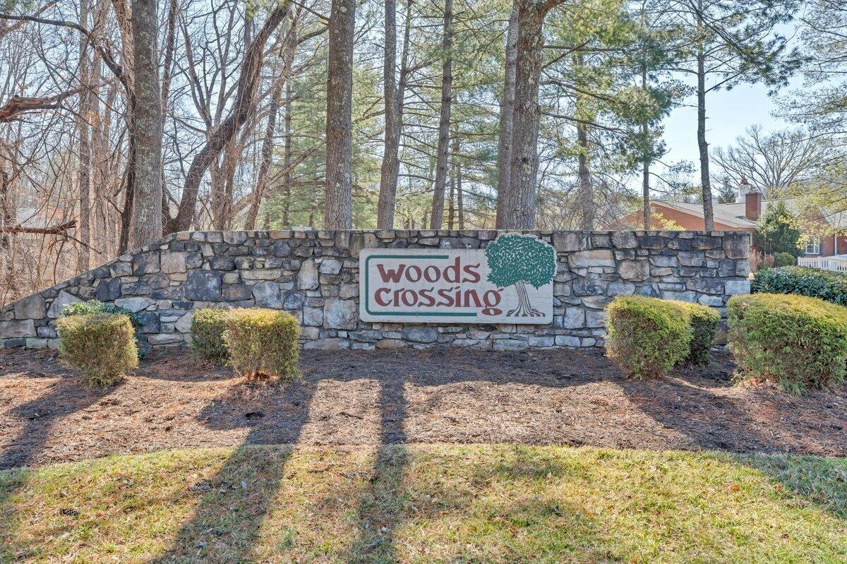 7230 Woods Crossing DR - Photo 16
