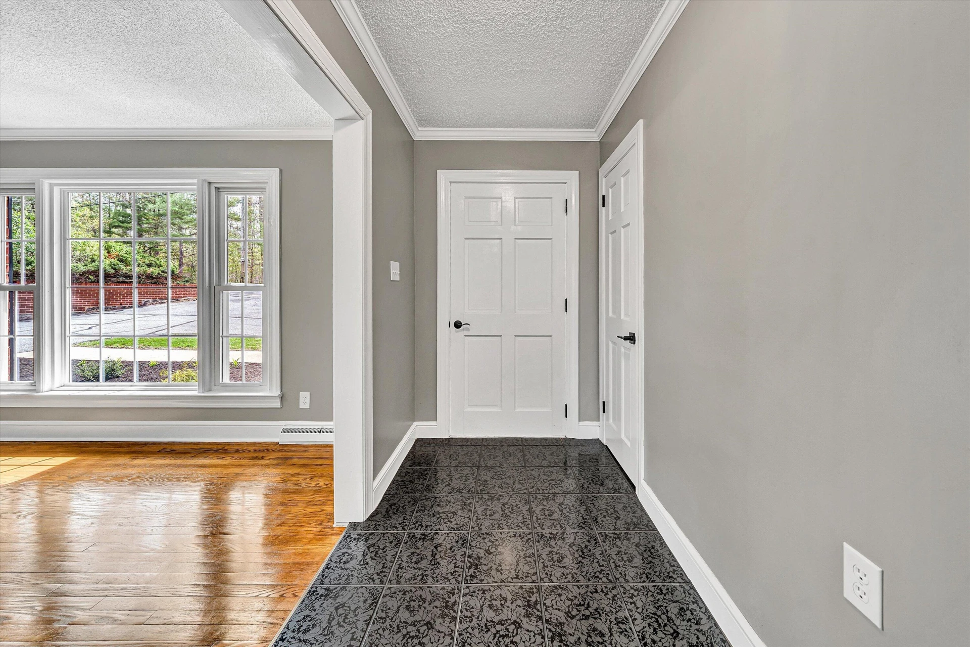 731 BASSETT HEIGHTS RD - Photo 9